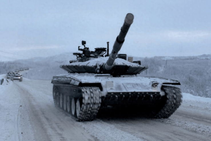 pe版故事模式下载安卓:俄罗斯要干什么，停产30年表现差劲的T-80坦克，被要求恢复量产